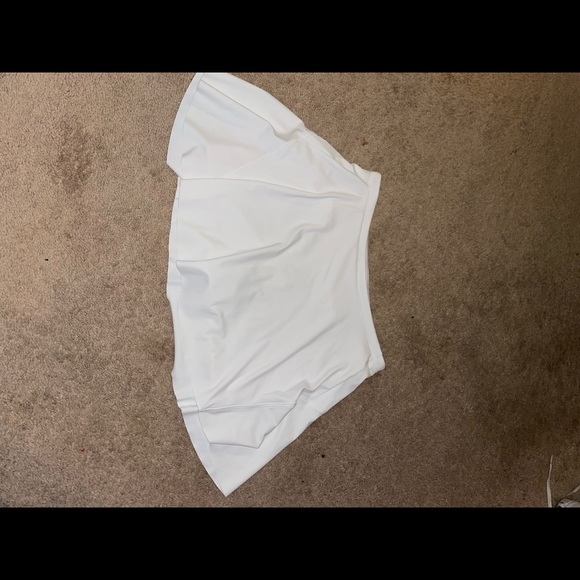 Athleta Dresses & Skirts - athleta match point skort size S